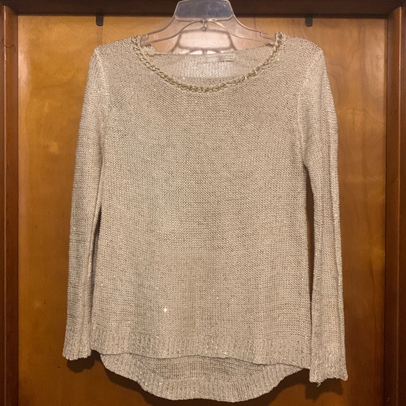 * FREE per Item Purchase* A’gaci Size S Beige and Gold Link Top - Picture 1 of 5